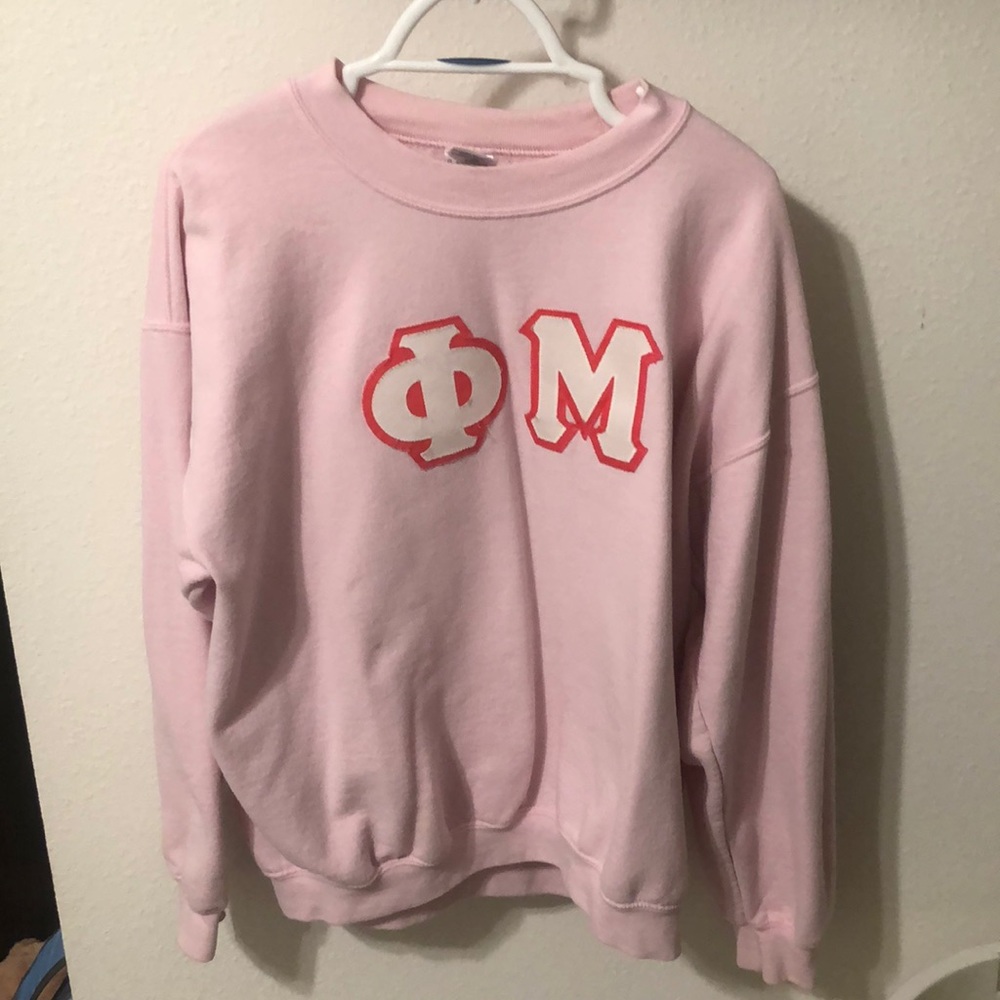 Phi Mu pink Gildan